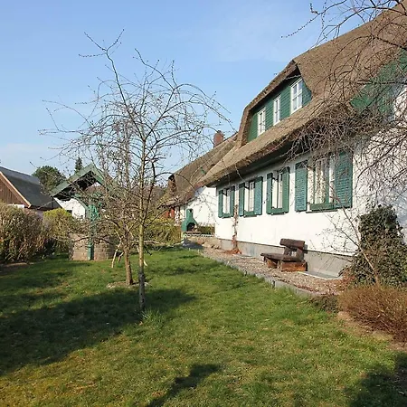 Ferienwohnung Tulpe In Pantow Zirkow