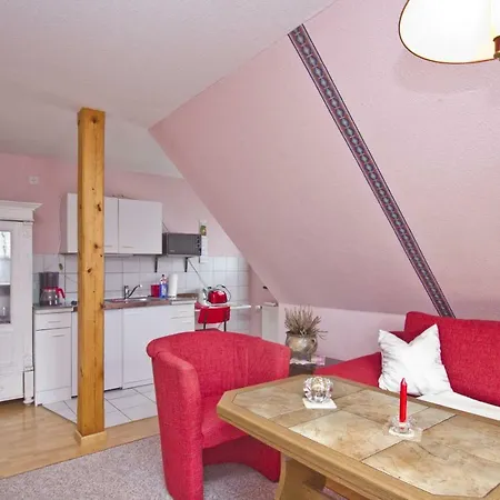 Ferienwohnung Tulpe In Pantow Apartamento